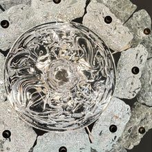 Load image into Gallery viewer, BAROVIER e TOSO / 1950s Mattonella Murano Glass Chandelier