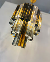 Load image into Gallery viewer, VINTAGE / Baby Tiedri Chandelier