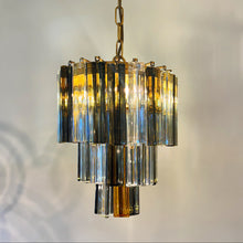 Load image into Gallery viewer, VINTAGE / Baby Tiedri Chandelier