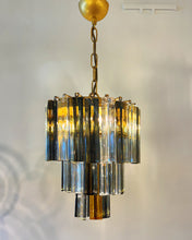 Load image into Gallery viewer, VINTAGE / Baby Tiedri Chandelier