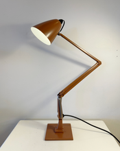 Load image into Gallery viewer, PLANET / Studio K Desk Lamp - Coffee
