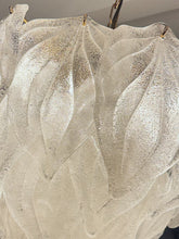 Load image into Gallery viewer, NOVARESI / 1970s Italian Murano Chandelier with Glass Leaf Petals