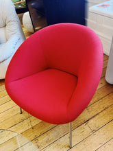 Load image into Gallery viewer, KNOLL / 369 Tub Chairs & Table Three Piece Setting by Walter Knoll