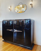 Load image into Gallery viewer, HI GLOSS / Deco Gothic French sideboard
