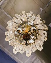 Load image into Gallery viewer, GAETANO SCIOLARI / 1960s Venetian Knife-Blade Chandelier
