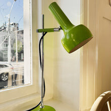 Load image into Gallery viewer, OSLO / 1960s Lime 🍋‍🟩 Desk Lamp
