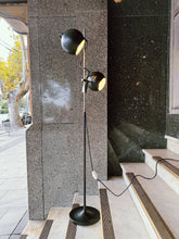 Load image into Gallery viewer, VINTAGE / Space Age Eyeball Floor Lamp
