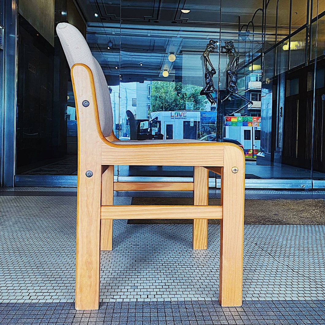 POST MODERN / Set of 6 Pine Dining Chairs - Blush