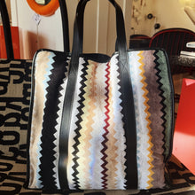 Load image into Gallery viewer, MISSONI / Curt 160 Home Bag
