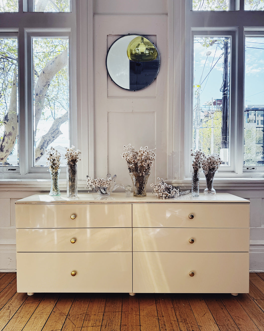 MOEBEL WERKE / Post Modern High Gloss Dresser - Cream