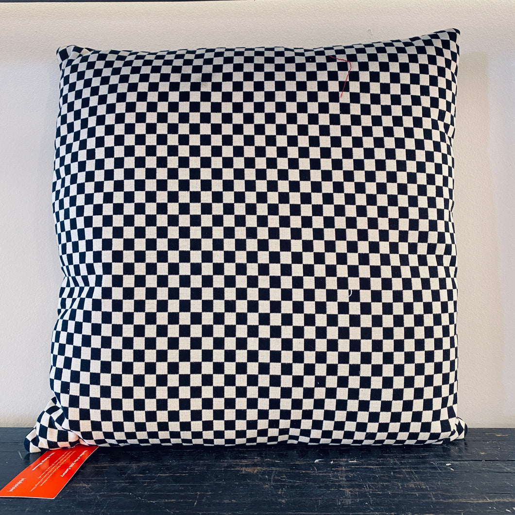 VITRA / Checker Cushion By Alexander Giroud 1952 - Black/White