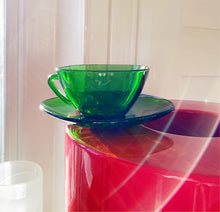 Load image into Gallery viewer, VERECO / Vintage French Cups/Saucers
