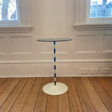 Load image into Gallery viewer, AERO DESIGNS / Memphis Milano Style side Table
