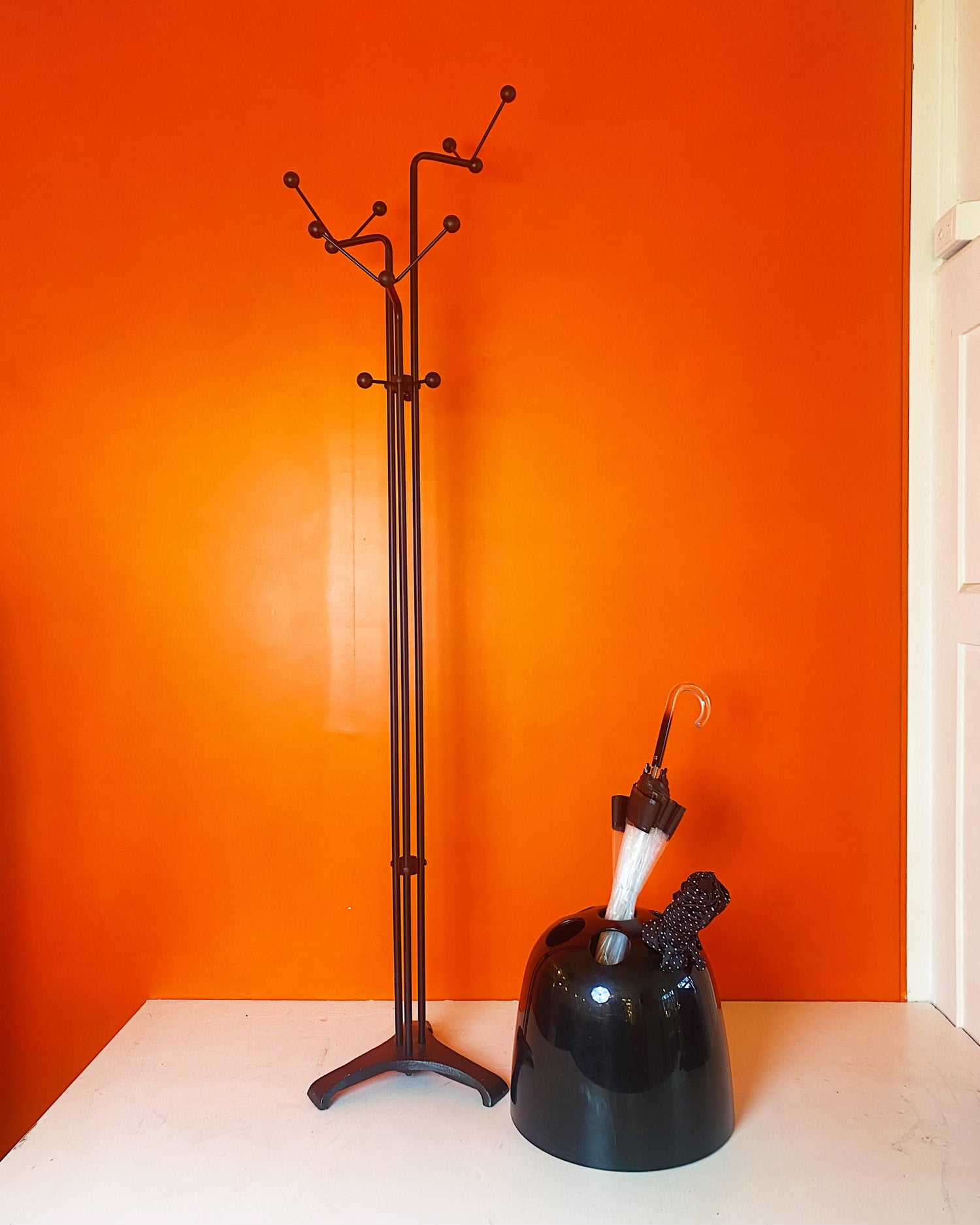 ARTEMIDE / Dedalo Umbrella Stand by Emma Gismondi