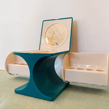 Load image into Gallery viewer, FANTASY #294 / 1970s Space Age Beauty Box
