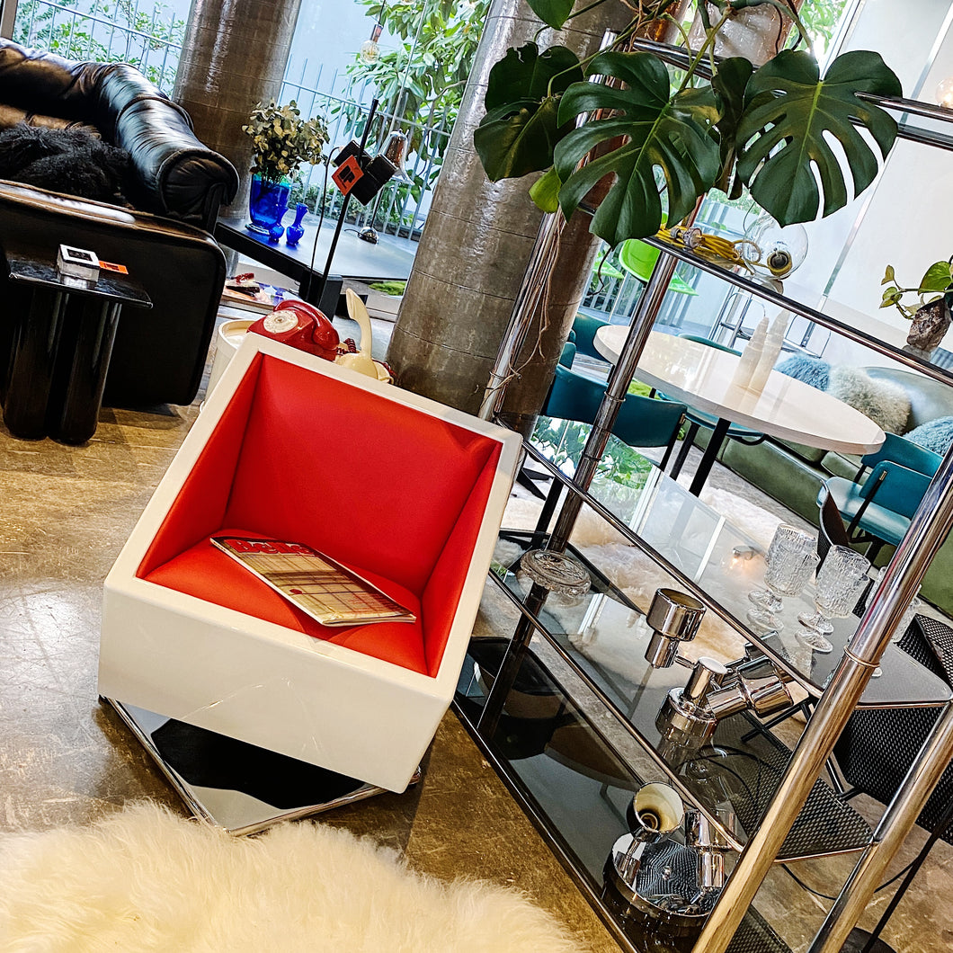FANTASY #128 / Space Age Modernist Cube Chair - Red