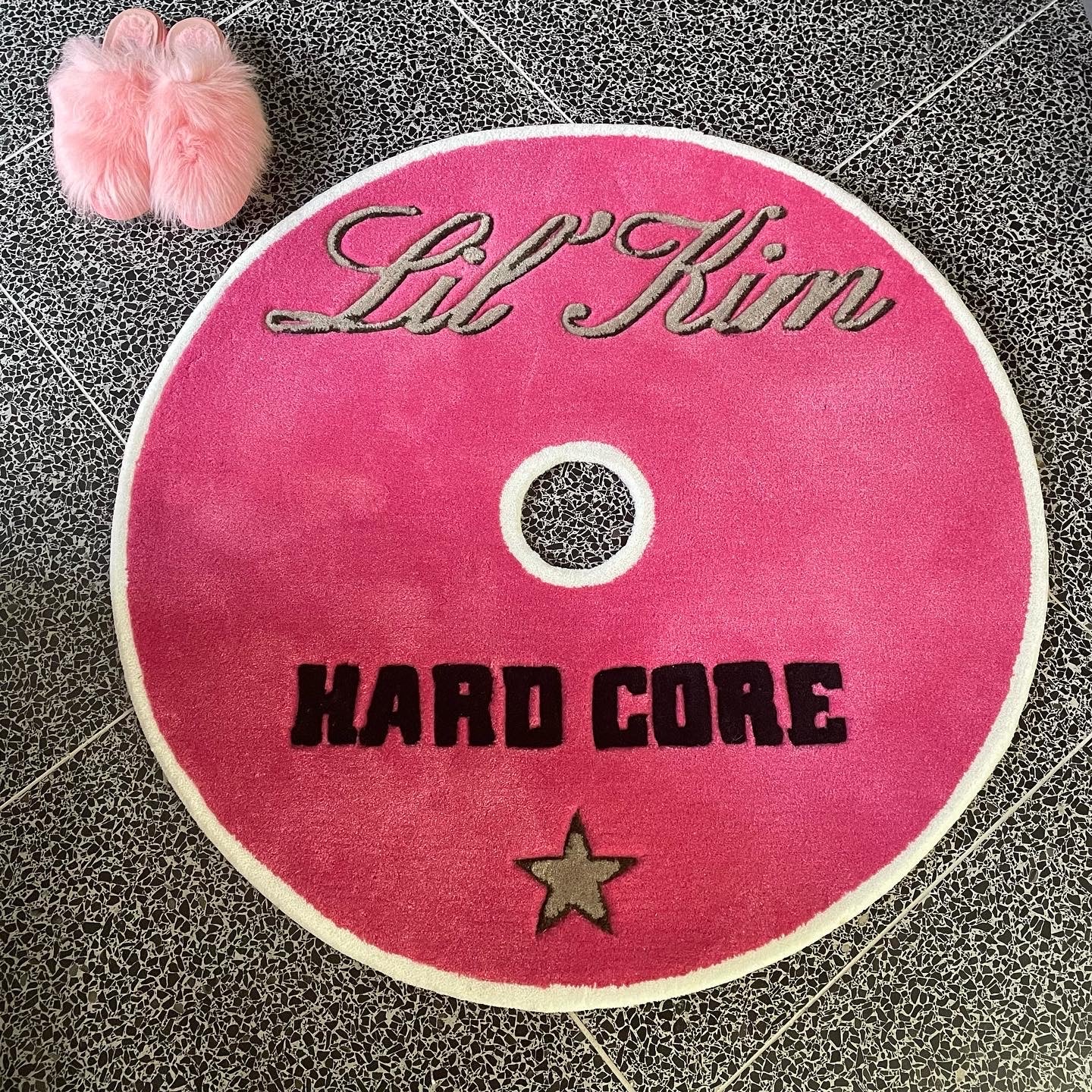 Lil Rug FANTASY #254 / Curves by Sean Brown Lil Kim 'Hard Core' CD Rug ...